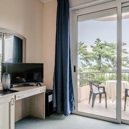 Hotiday Collection - Hotell 3*