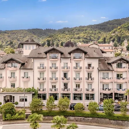 Hotell Hotiday Collection - 3*