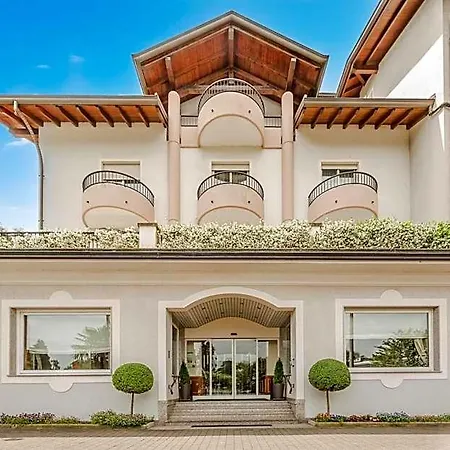 Hotel Hotiday Collection - Stresa