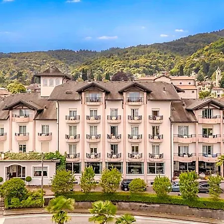 Hotel Hotiday Collection -