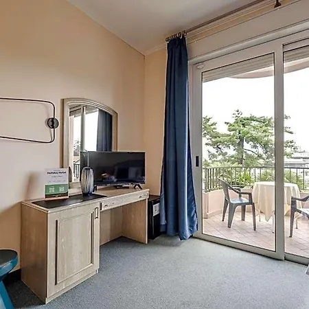 Hotel Hotiday Collection - 3*