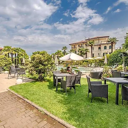 Hotel Hotiday Collection - 3*