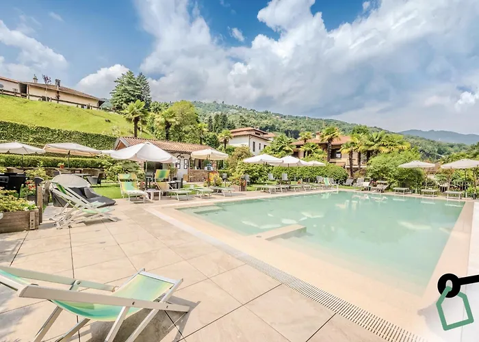 Hotiday Collection - 3* Stresa