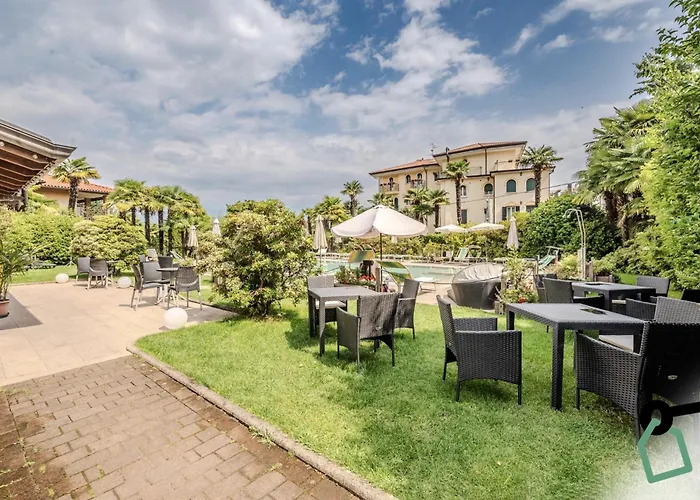 Hotel Hotiday Collection - 3*